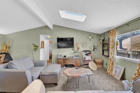 469 Gillcrest Ave, Vallejo, CA 94591 photo 16