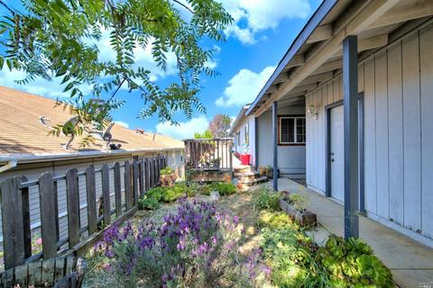 469 Gillcrest Ave, Vallejo, CA 94591 photo 5