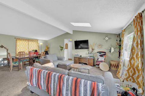 469 Gillcrest Ave, Vallejo, CA 94591 photo 11