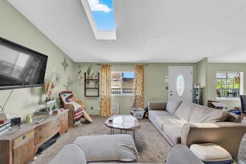 469 Gillcrest Ave, Vallejo, CA 94591 photo 14