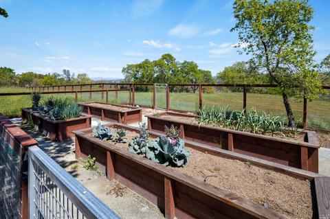 2587 Woolsey Rd, Windsor, CA 95492 photo 38