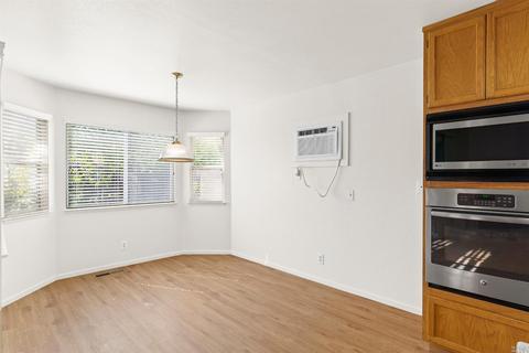7913 Winter Born Way, Windsor, CA 95492 photo 14