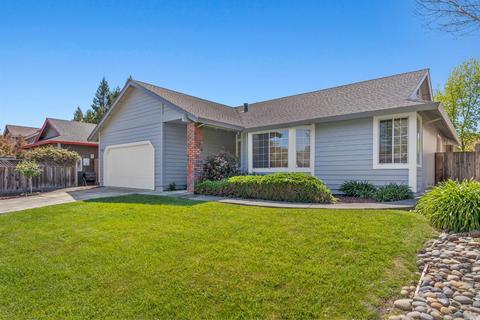 7913 Winter Born Way, Windsor, CA 95492 photo 2
