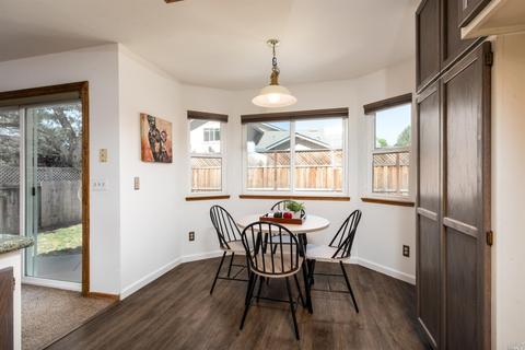 7809 Meadowlark Way, Windsor, CA 95492 photo 15