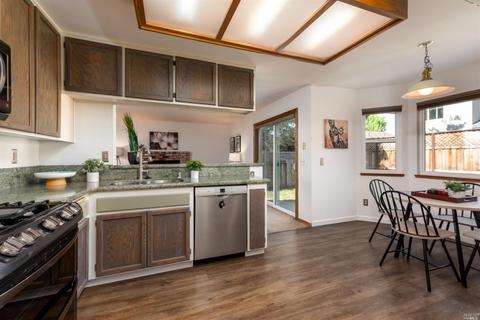 7809 Meadowlark Way, Windsor, CA 95492 photo 14