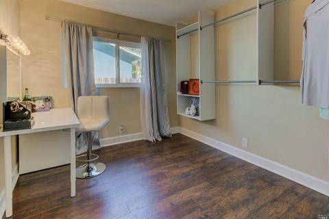 1030 Mockingbird Ln, Fairfield, CA 94533 photo 16