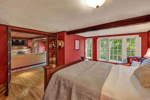 Undisclosed, Mill Valley, CA 94941 photo 32