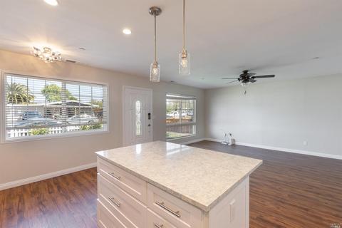 358 Stuart Dr, Petaluma, CA 94954 photo 6