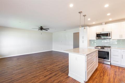 358 Stuart Dr, Petaluma, CA 94954 photo 8