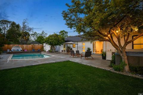 735 Third St W, Sonoma, CA 95476 photo 4