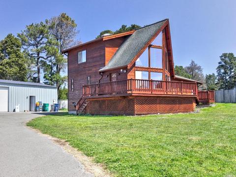 38 Fort Bragg Homes For Sale Fort Bragg Ca Real Estate Movoto