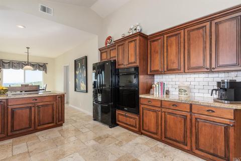 641 Windsor Dr, Benicia, CA 94510 photo 37