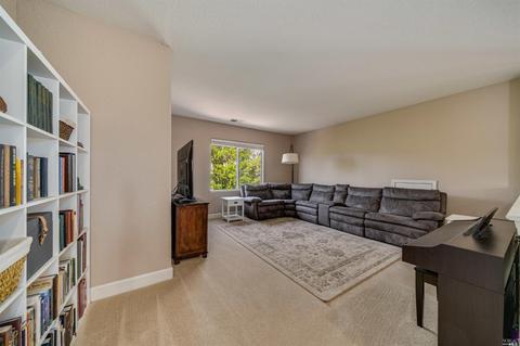 304 Decanter Cir, Windsor, CA 95492 photo 23