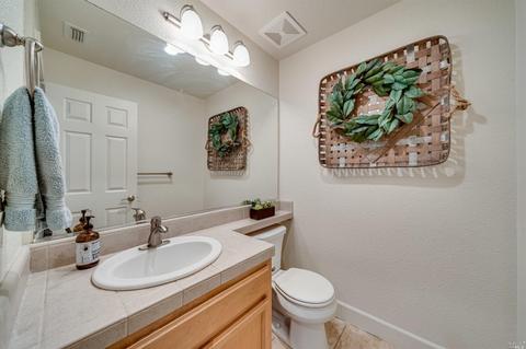 304 Decanter Cir, Windsor, CA 95492 photo 37