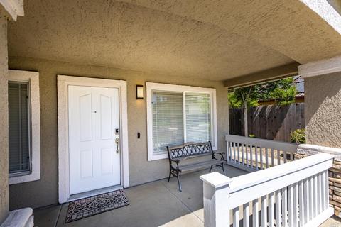 850 Wiegand Ct, Dixon, CA 95620 photo 4