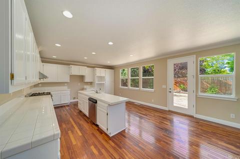 1178 Pedroncelli Dr, Windsor, CA 95492 photo 13