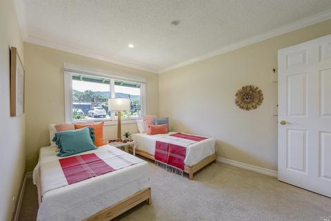 88 Eagle Dr, Novato, CA 94949 photo 20