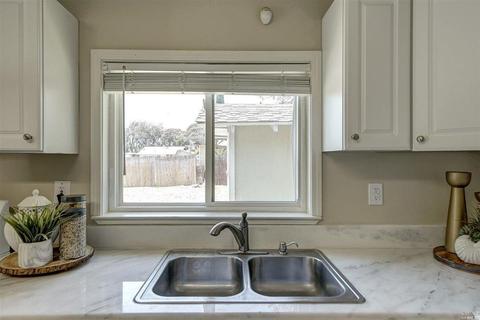 527 Grennan St, Vallejo, CA 94591 photo 9