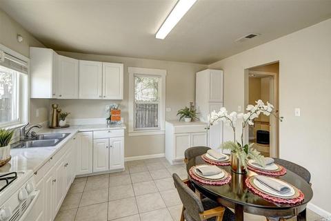527 Grennan St, Vallejo, CA 94591 photo 5