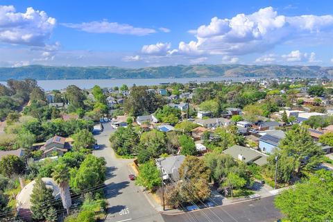 692 E L St, Benicia, CA 94510 photo 38