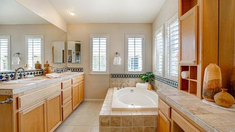 19 Moore Rd, Novato, CA 94949 photo 27