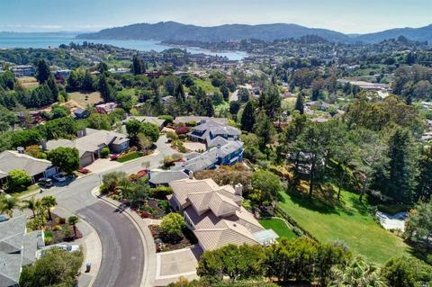 2 Midden Ln, Tiburon, CA 94920 photo 2