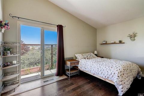 640 Topsail Dr, Vallejo, CA 94591 photo 30