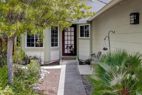 640 Topsail Dr, Vallejo, CA 94591 photo 2