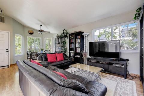 640 Topsail Dr, Vallejo, CA 94591 photo 7