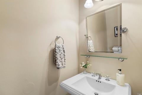 3622 Argyle St, Napa, CA 94558 photo 32