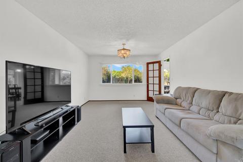 758 Ash Ct, Fairfield, CA 94533 photo 7