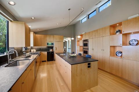 53 Summit Rd, San Anselmo, CA 94960 photo 12