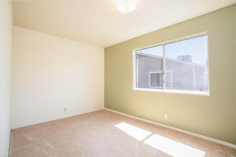 208 Main Cir, Ukiah, CA 95482 photo 10