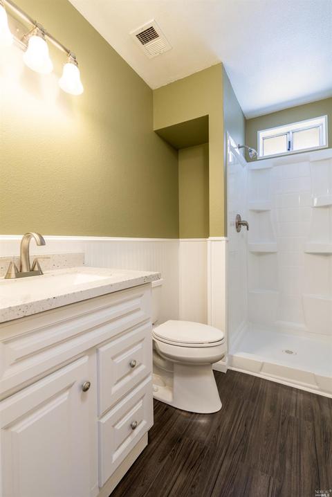 208 Main Cir, Ukiah, CA 95482 photo 11