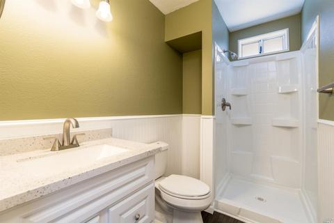 208 Main Cir, Ukiah, CA 95482 photo 12