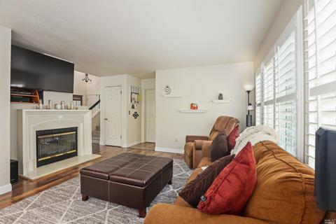 557 Bald Eagle Dr, Vacaville, CA 95688 photo 15