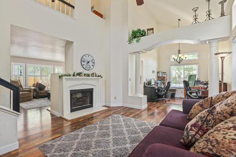 557 Bald Eagle Dr, Vacaville, CA 95688 photo 5