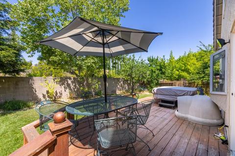 557 Bald Eagle Dr, Vacaville, CA 95688 photo 37