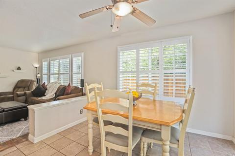557 Bald Eagle Dr, Vacaville, CA 95688 photo 18