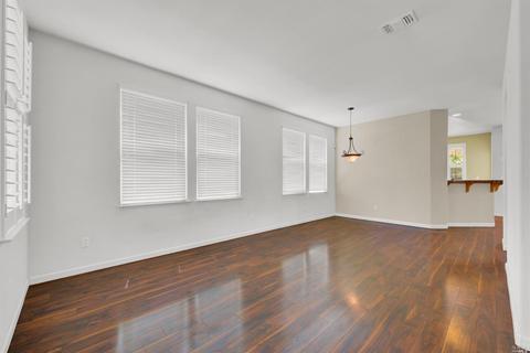 858 Walden Ct, Fairfield, CA 94533 photo 22