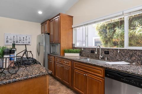 2531 E Olivera Rd, Concord, CA 94519 photo 9