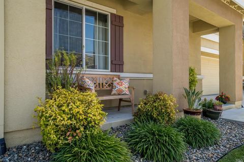 2116 Arabian Dr, Fairfield, CA 94534 photo 2