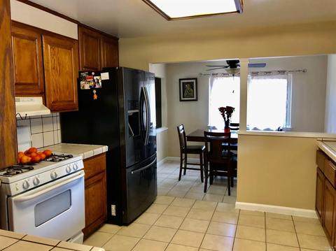 415 Calmace Dr, Dixon, CA 95620 photo 5