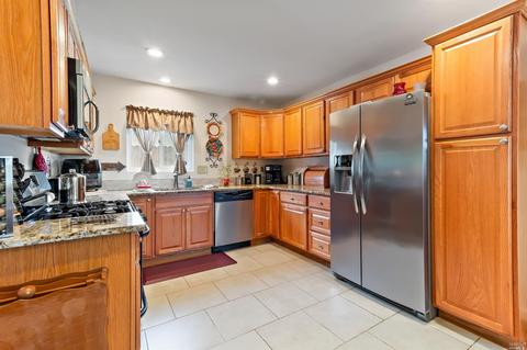 153 Coleridge Dr, Vallejo, CA 94591 photo 4