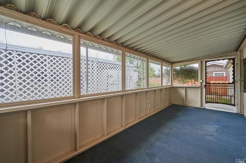 8182 E St, Windsor, CA 95492 photo 32