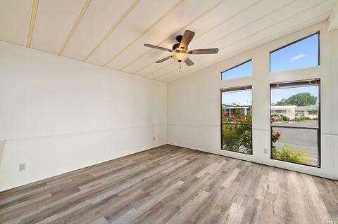 8182 E St, Windsor, CA 95492 photo 11