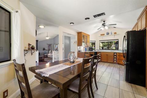 1005 Fielder Ct, Dixon, CA 95620 photo 8
