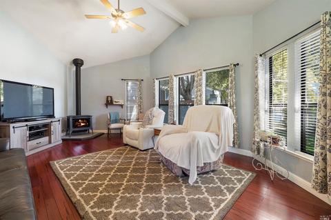 1005 Fielder Ct, Dixon, CA 95620 photo 11