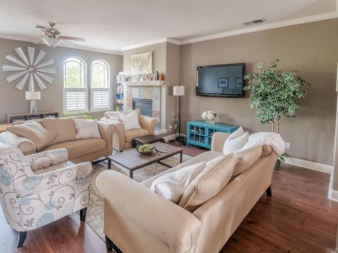 232 Windsor River Rd, Windsor, CA 95492 photo 3