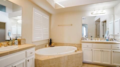 7520 King Leopold Ct, Vallejo, CA 94591 photo 23